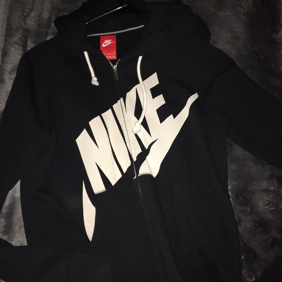 Nike Tops - Nike Hoodie.